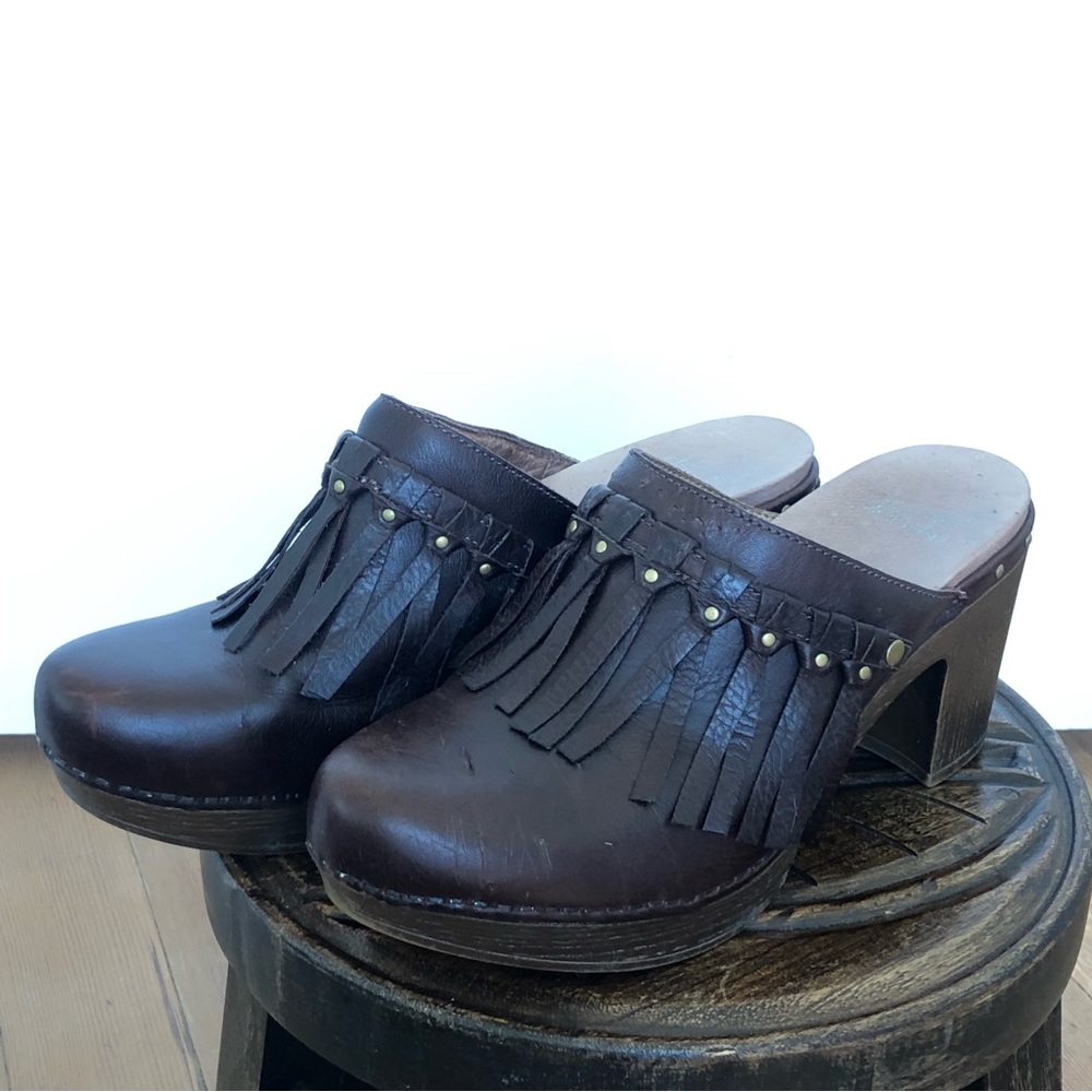 Dansko Dani Fringe brown studded Clogs | Sz 41 10.5-11